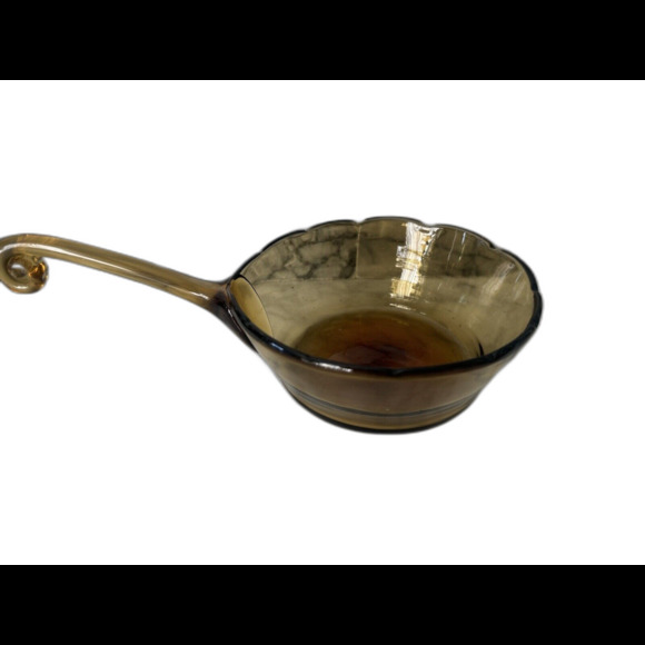 Vintage Scalloped Amber Art Glass Bowl Applied Curled Handle Hand Blown - Picture 2 of 6